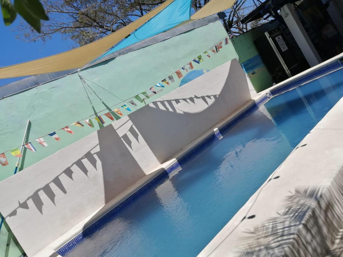 Hostel Marisol Samara Bagian luar foto
